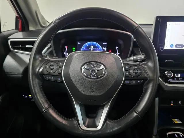 2023 Toyota Corolla Cross XLE