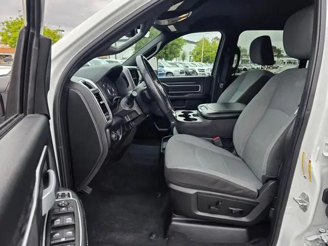 2024 Ram 2500 Big Horn Crew Cab 4x4 6'4" Box