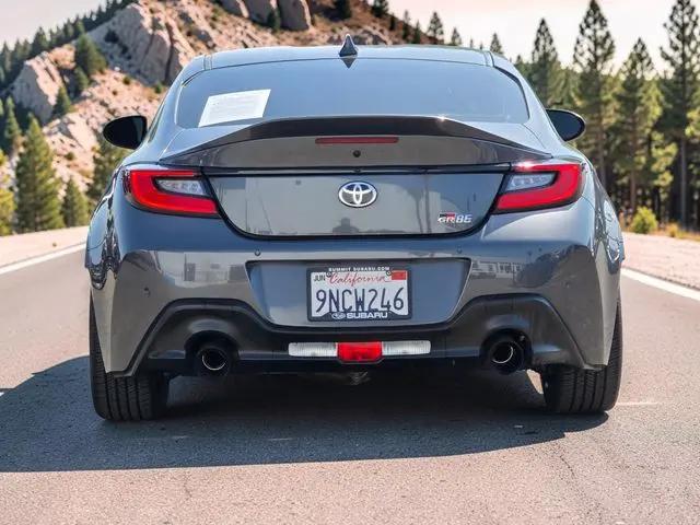 2024 Toyota GR86 Premium