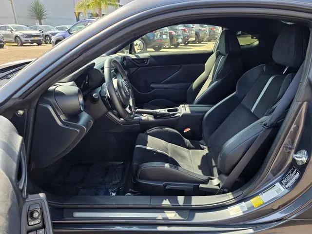 2024 Toyota GR86 Premium