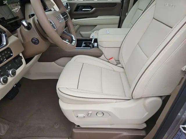 2026 GMC Yukon 4WD Denali