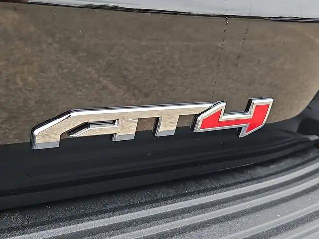 2026 GMC Yukon XL 4WD AT4