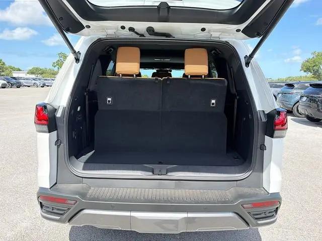2026 Lexus LX Luxury