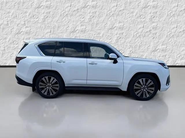 2026 Lexus LX Luxury