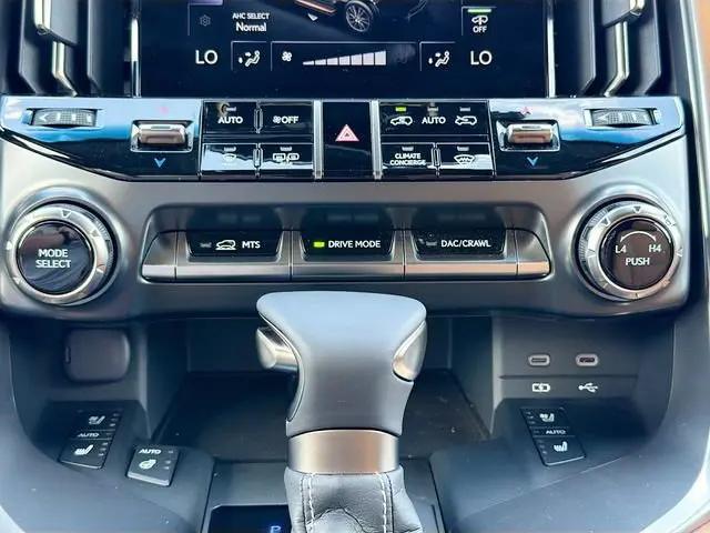 2026 Lexus LX Luxury