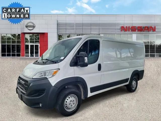 2025 Ram ProMaster 2500 Cargo Van Tradesman Low Roof 136" WB w/Pass Seat