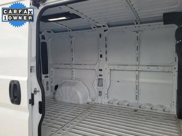2025 Ram ProMaster 2500 Cargo Van Tradesman Low Roof 136" WB w/Pass Seat