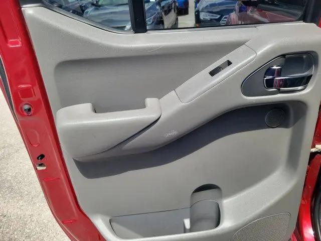 2019 Nissan Frontier SL