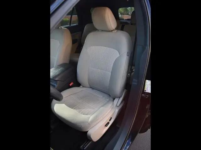 2018 Ford Explorer Base