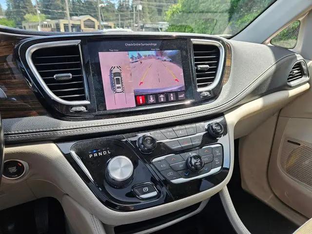 2021 Chrysler Pacifica Limited AWD