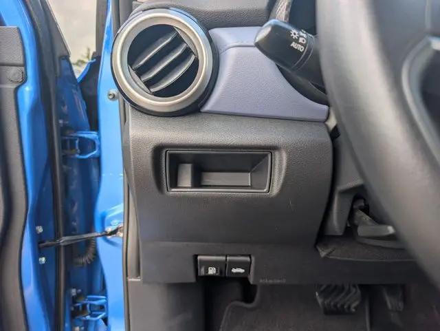 2024 Nissan Versa 1.6 SV