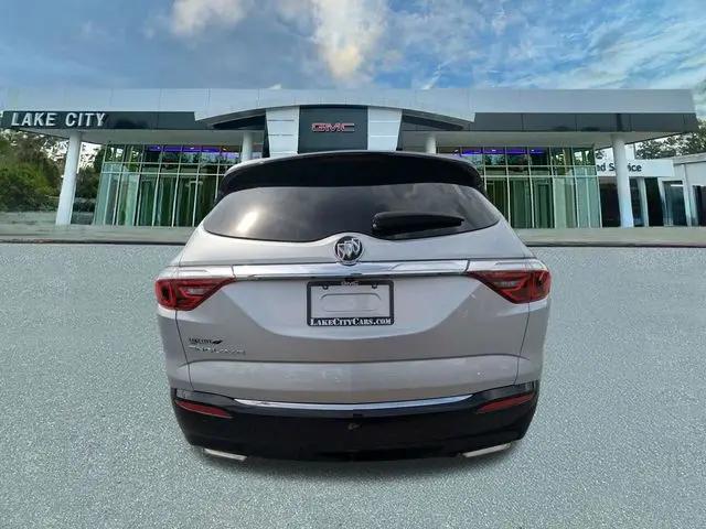 2022 Buick Enclave FWD Essence