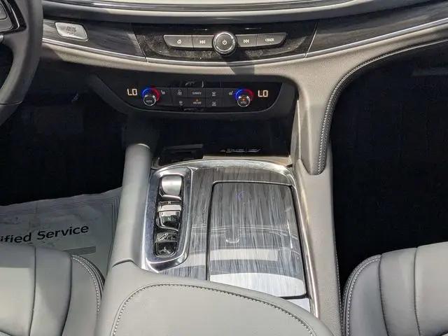 2022 Buick Enclave FWD Essence