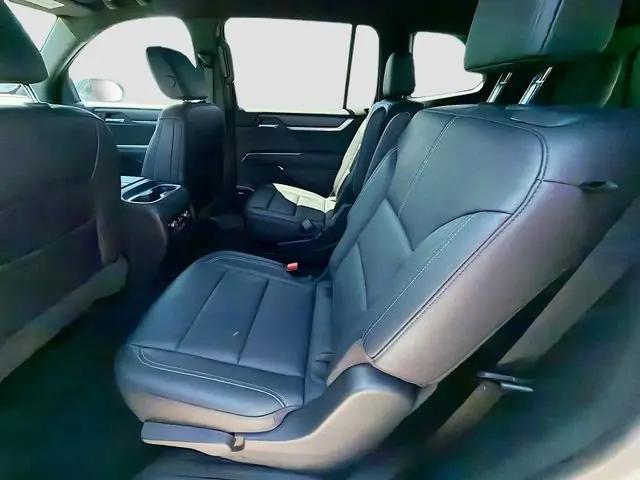2024 GMC Acadia FWD Elevation