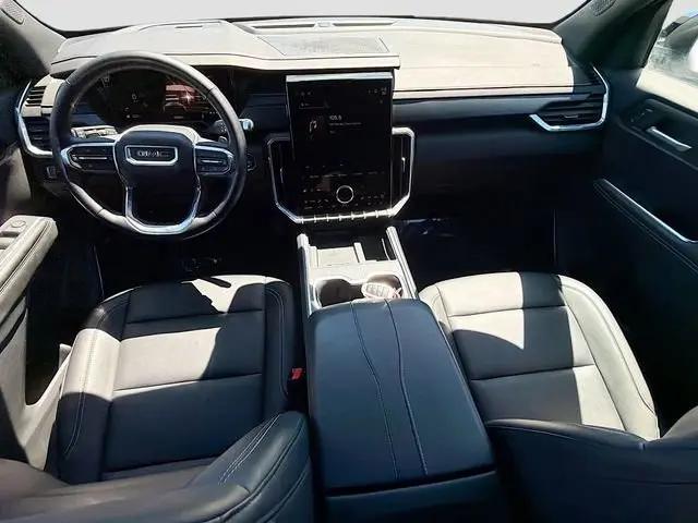 2024 GMC Acadia FWD Elevation