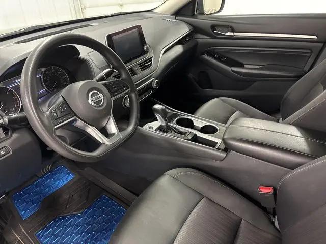 2021 Nissan Altima SV FWD