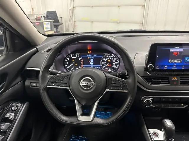 2021 Nissan Altima SV FWD