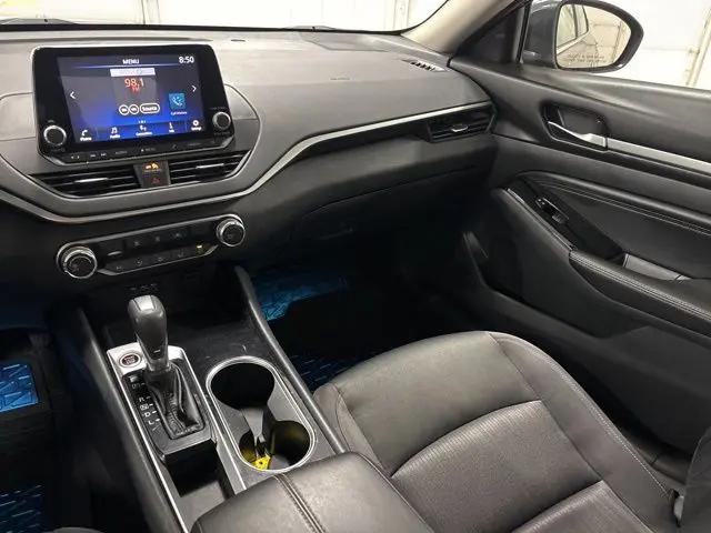 2021 Nissan Altima SV FWD
