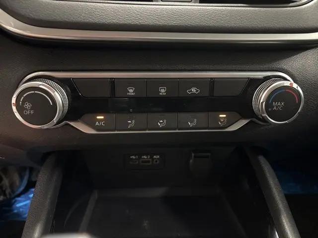 2021 Nissan Altima SV FWD