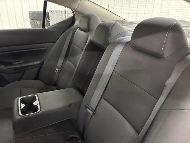 2021 Nissan Altima SV FWD