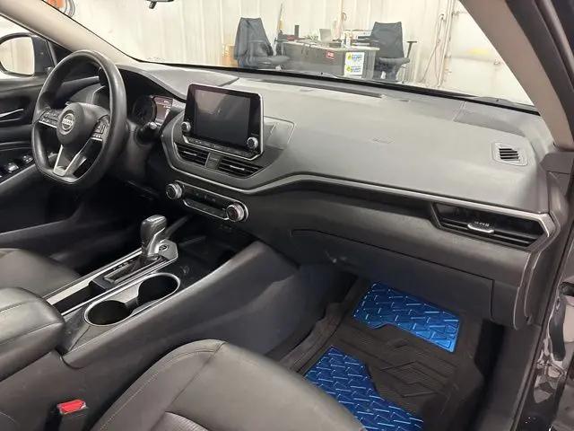 2021 Nissan Altima SV FWD