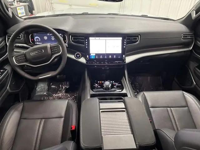2026 Jeep Grand Wagoneer Limited Altitude 4x4