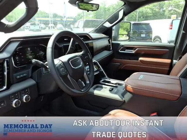 2026 GMC Sierra 2500HD Crew Cab, Standard Bed, Denali Ultimate, 4WD