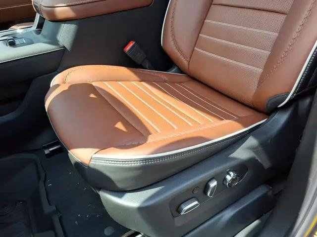 2026 GMC Sierra 2500HD Crew Cab, Standard Bed, Denali Ultimate, 4WD