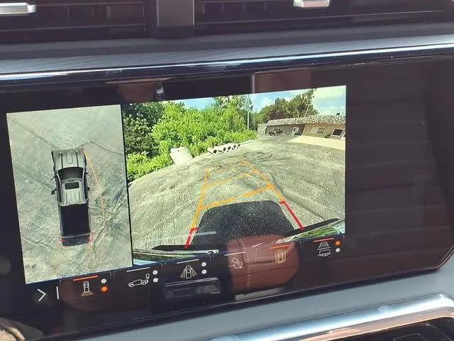 2026 GMC Sierra 2500HD Crew Cab, Standard Bed, Denali Ultimate, 4WD