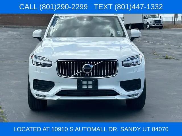 2020 Volvo XC90 T6 Momentum 7 Passenger