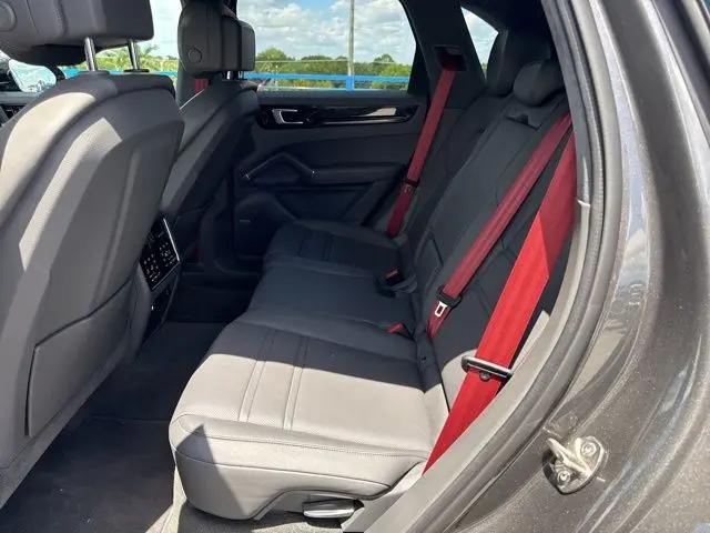 2021 Porsche Cayenne GTS