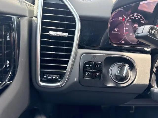 2021 Porsche Cayenne GTS