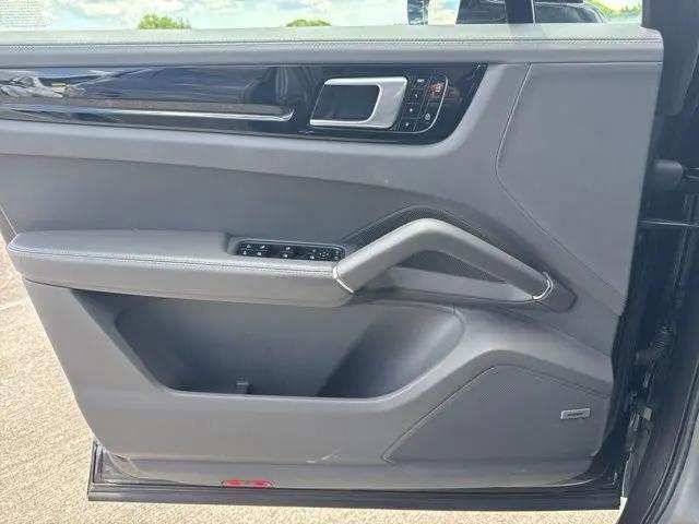2021 Porsche Cayenne GTS