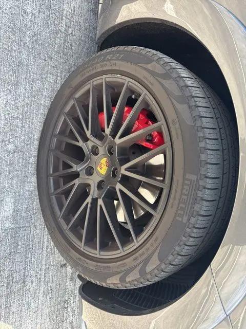 2021 Porsche Cayenne GTS