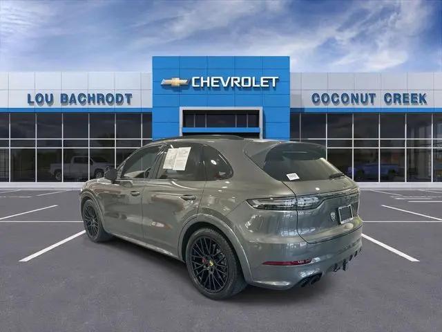 2021 Porsche Cayenne GTS