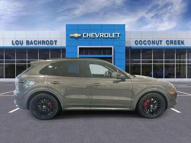2021 Porsche Cayenne GTS