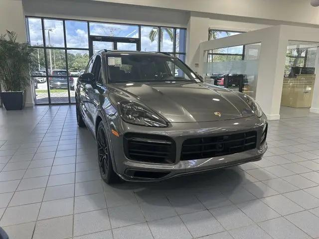 2021 Porsche Cayenne GTS
