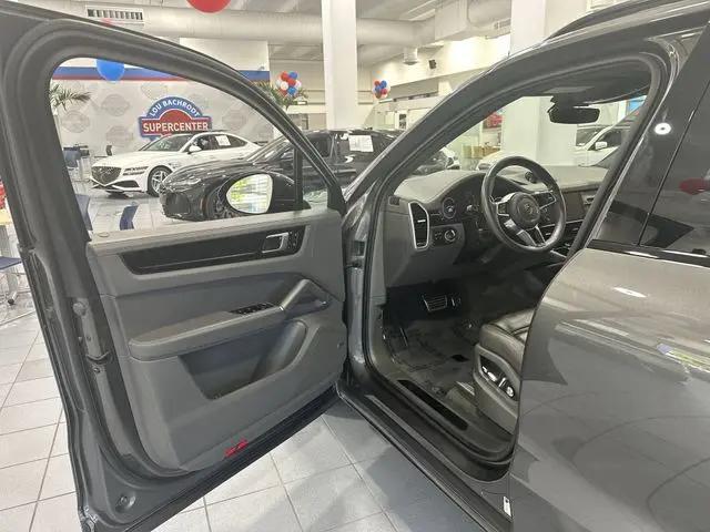 2021 Porsche Cayenne GTS