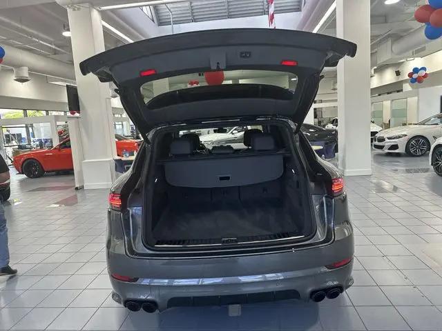 2021 Porsche Cayenne GTS