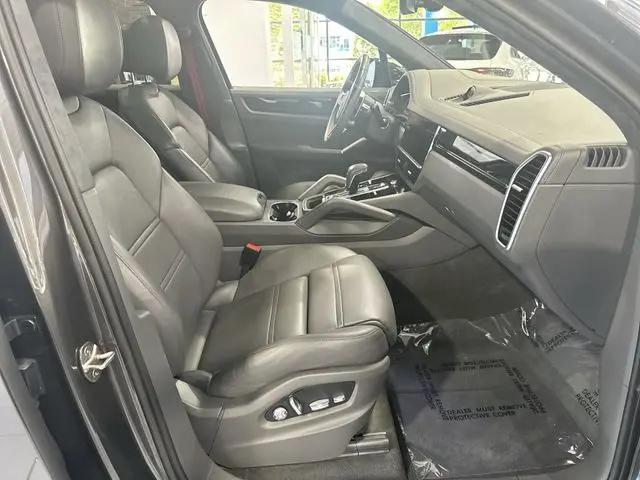 2021 Porsche Cayenne GTS