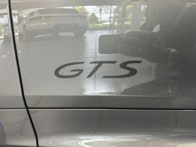 2021 Porsche Cayenne GTS