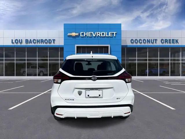 2023 Nissan Kicks SV Xtronic CVT