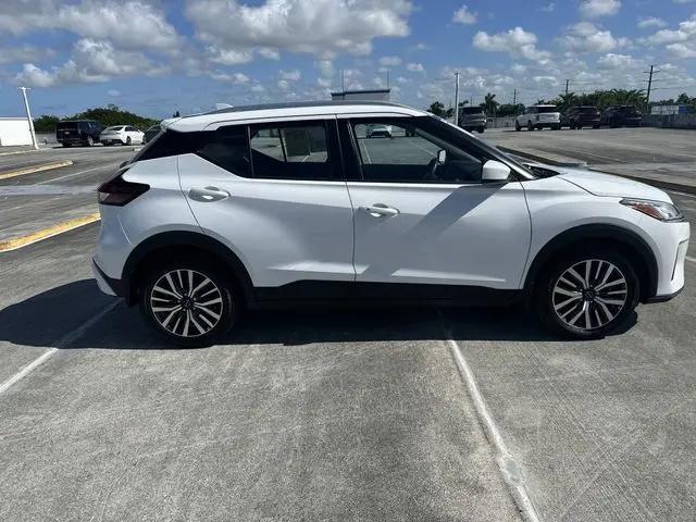 2023 Nissan Kicks SV Xtronic CVT