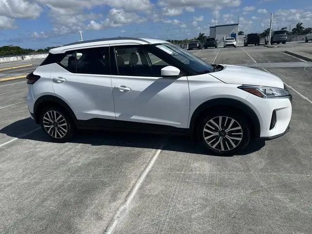 2023 Nissan Kicks SV Xtronic CVT