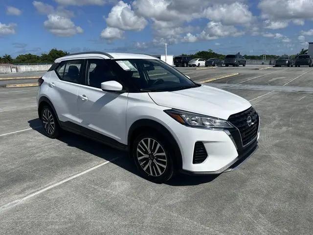 2023 Nissan Kicks SV Xtronic CVT