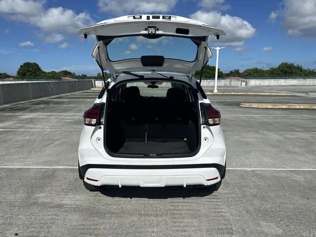 2023 Nissan Kicks SV Xtronic CVT