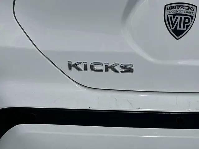 2023 Nissan Kicks SV Xtronic CVT
