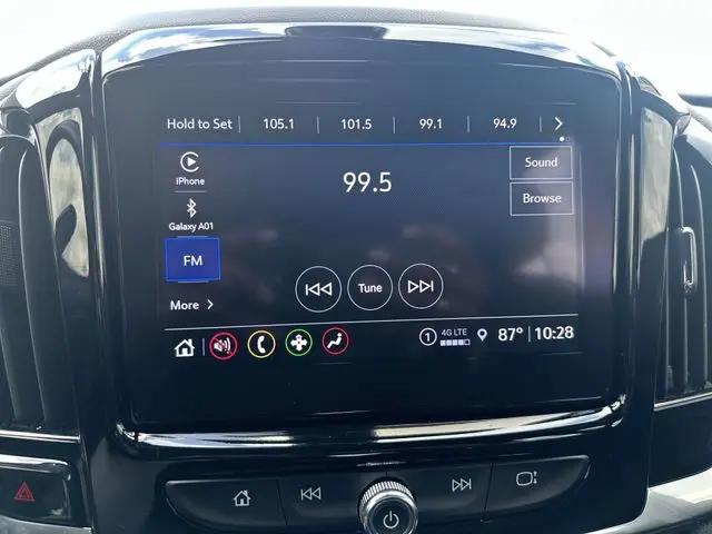 2023 Chevrolet Traverse FWD LT Leather