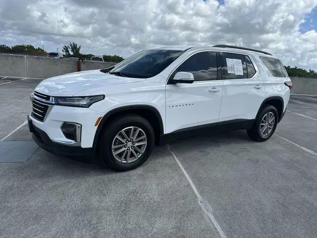 2023 Chevrolet Traverse FWD LT Leather