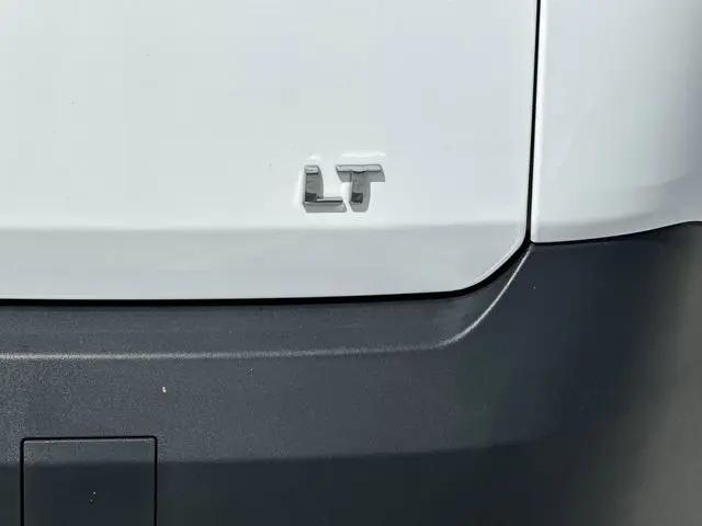 2023 Chevrolet Traverse FWD LT Leather